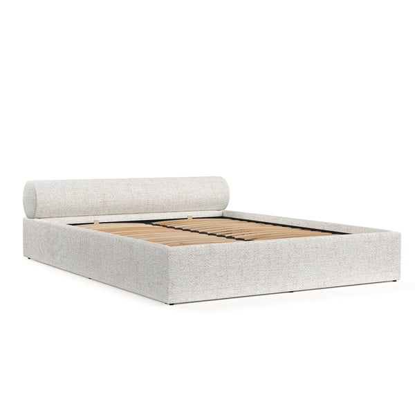 Kremno bela oblazinjena zakonska postelja s prostorom za shranjevanje z letvenim dnom 160x200 cm Solvo – Maison de Rêve
