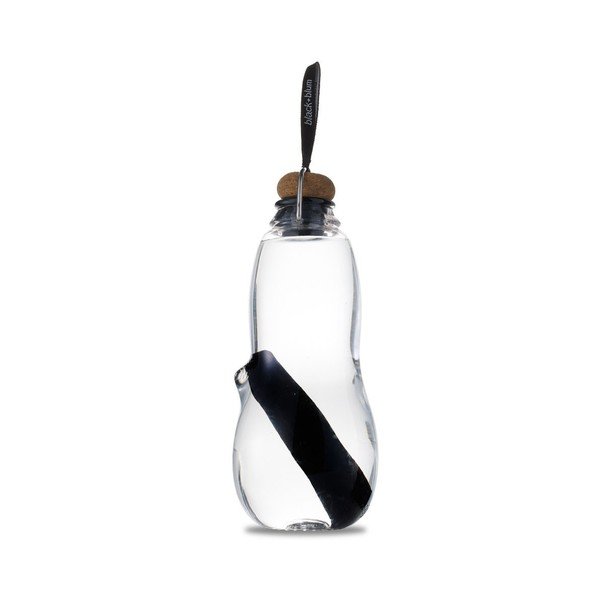 Črna filtrirna steklenička z ogljem Black + Blum Pure, 800 ml