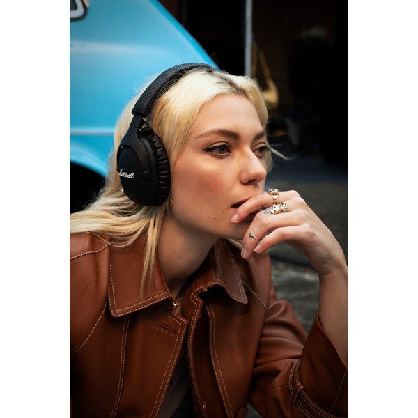 Črne slušalke Bluetooth Marshall Monitor II-image-1