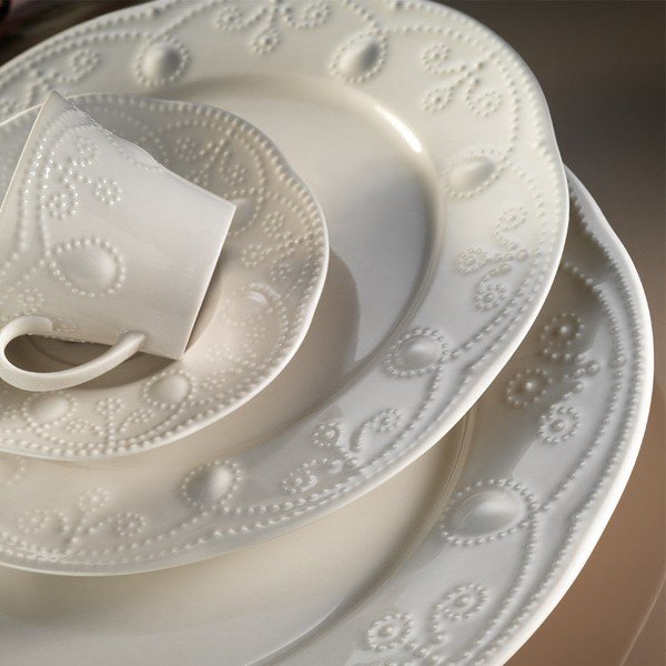 24-delni jedilni servis iz porcelana Kutahya Stitched-image-2