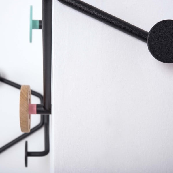 Črn stenski obešalnik z rožnatim detajlom Gazzda Hook-image-3