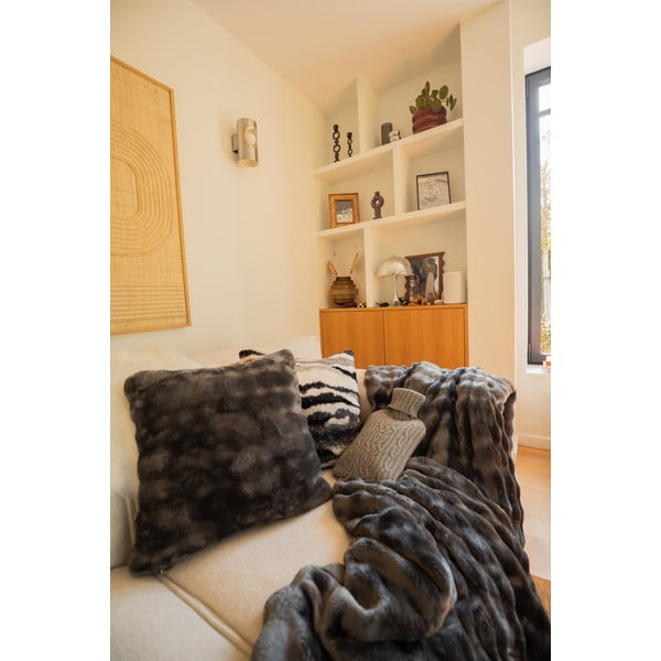 Siva odeja iz mikropliša 150x200 cm Wave – Tiseco Home Studio-image-2