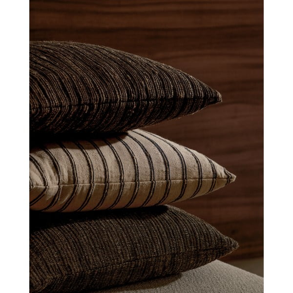 Svilena prevleka za blazino 45x45 cm Anir – Kave Home-image-4