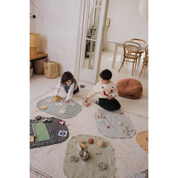 Avtomobilska steza Eco City – Lorena Canals-image-4