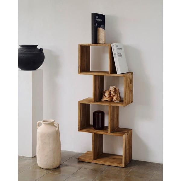 Regal iz masivnega tika v naravni barvi 55x132x30 cm Aroba – Kave Home-image-1
