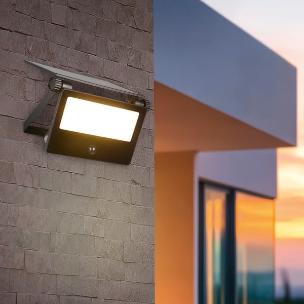 LED stenska zunanja svetilka s senzorjem gibanja s solarnim panelom (višina 15,5 cm) Moura – Trio-image-1