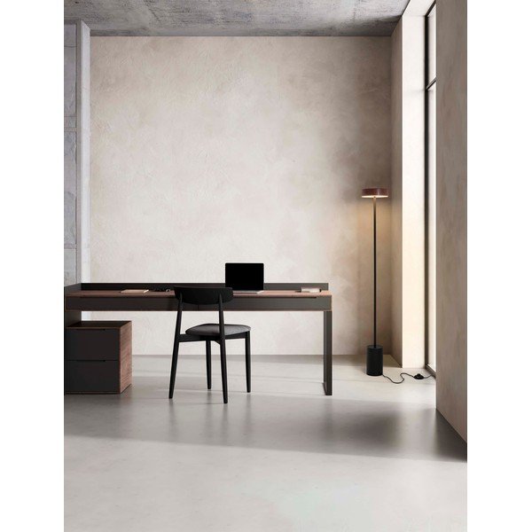 Črna/v temni naravni barvi kovinska LED stoječa svetilka (višina 135 cm) Thea – Nova Luce-image-1