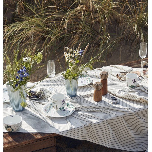 Mlinček za poper in sol iz masivnega lesa v naravni barvi Hammershøi – Kähler Design-image-1