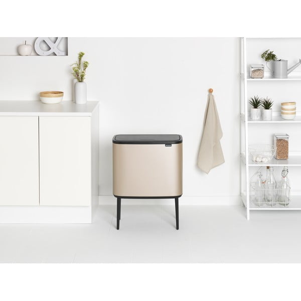Jeklen koš za smeti na dotik v zlati barvi 36 l Bo Touch Bin – Brabantia-image-1