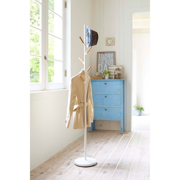 Bel obešalnik z detajli iz bukovega lesa YAMAZAKI Plain Pole Hanger-image-1