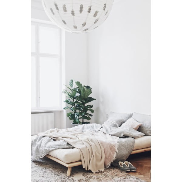 Zakonska postelja iz borovega lesa z letvenim dnom Karup Design Senza Bed Black, 160 x 200 cm-image-4