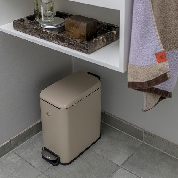 Bež kovinski koš za smeti s pedalom 5 l Wendy – Mette Ditmer Denmark-image-1