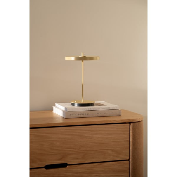 Svetlo rumena kovinska LED namizna svetilka s kovinskim senčilom (višina 31 cm) Asteria Move – UMAGE-image-1