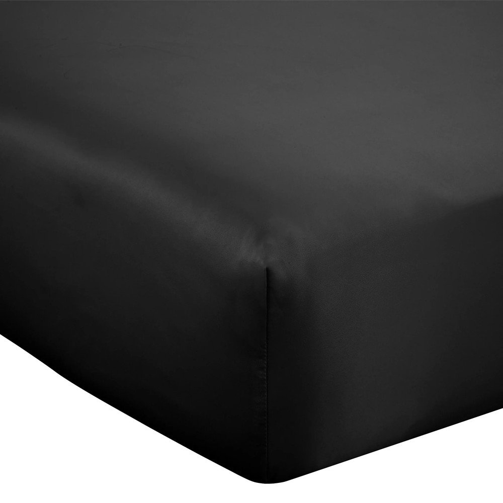 Črna napenjalna satenasta rjuha Silky Soft
