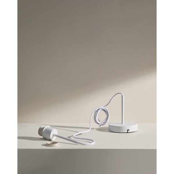 Napajalni kabel 150 cm Fulvia – Kave Home-image-2