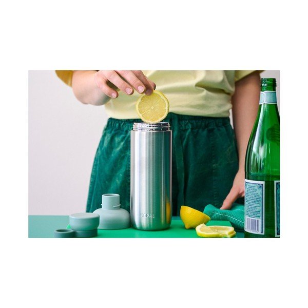 Črna/v srebrni barvi steklenica za vodo iz nerjavečega jekla 500 ml Vita – Mepal-image-2