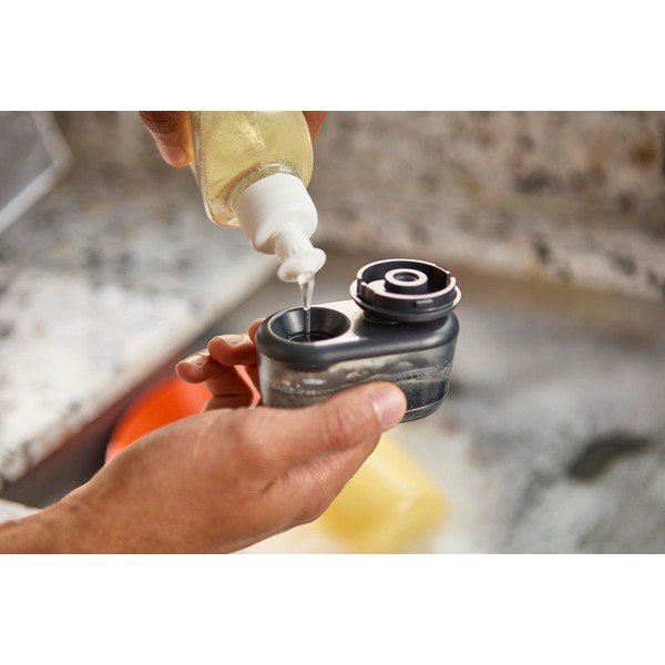 Krtačka za posodo z dozirnikom za detergent SinkTech – Joseph Joseph-image-4