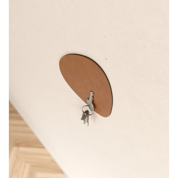 Obešalnik za ključe iz eko usnja Board Bull – LIND DNA-image-1