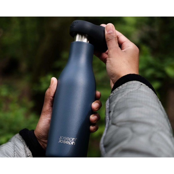 Temno modra steklenica za vodo iz nerjavečega jekla 500 ml Loop – Joseph Joseph-image-1