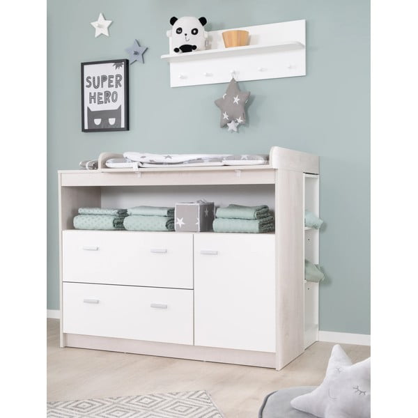 Bela nizka otroška komoda v hrastovem dekorju s previjalnim pultom 117x98 cm Julia – Roba-image-1
