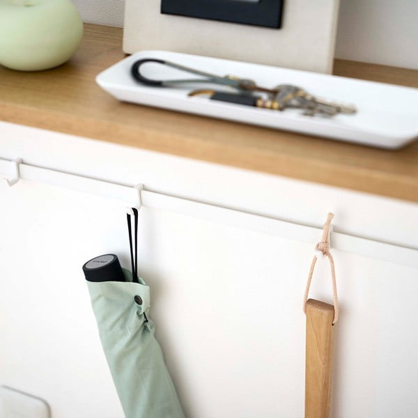 Bela/svetlo rjava stranska mizica 18.5x60 cm Tower – YAMAZAKI-image-1