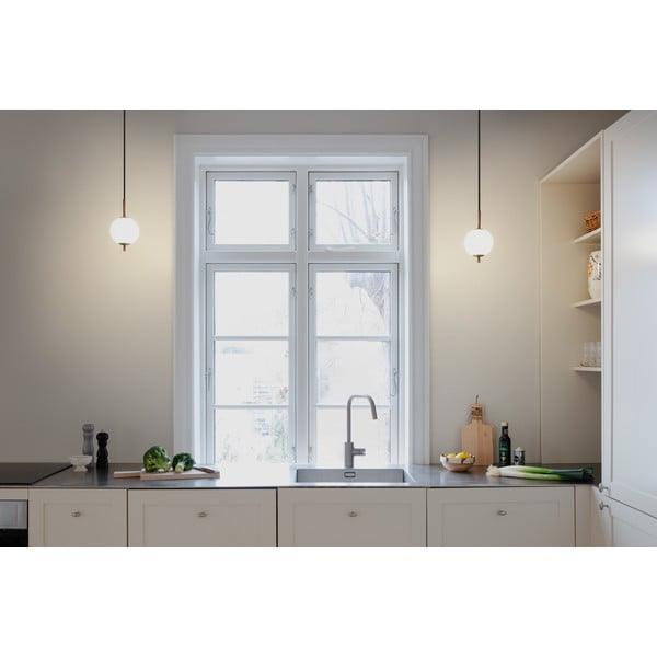 Medeninasta kovinska LED viseča svetilka s steklenim senčilom ø 12 cm Audrey – UMAGE-image-1