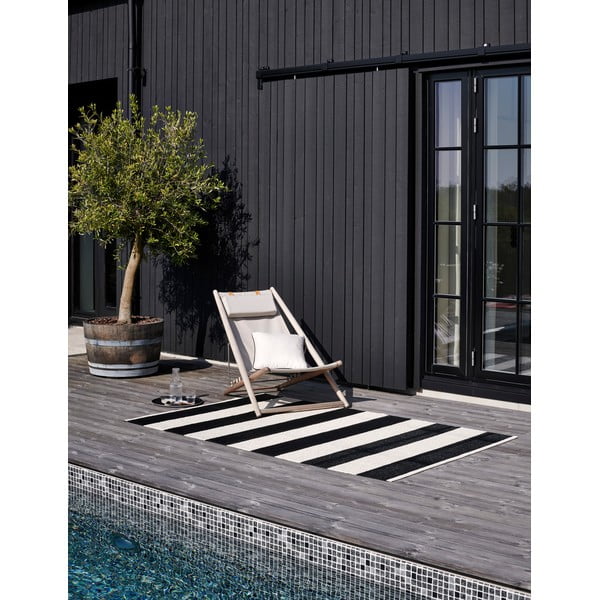 Črno-bela notranja in zunanja preproga 140x180 cm Bob Black Vanilla – Pappelina-image-2