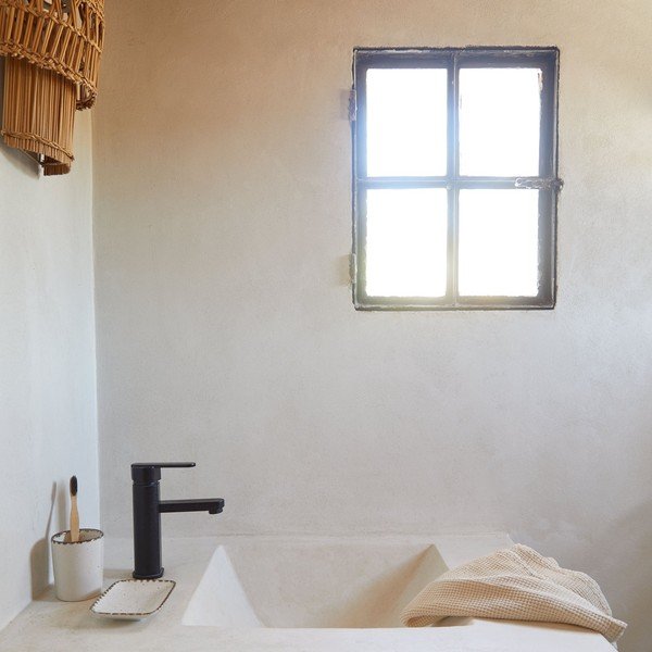 Kremno bel podstavek za milo iz kamenine Toscana Bath – Casafina-image-2