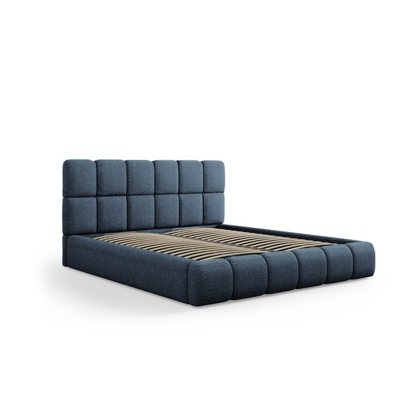 Temno modra oblazinjena zakonska postelja s prostorom za shranjevanje in letvenim dnom 160x200 cm Bellis – Micadoni Home
