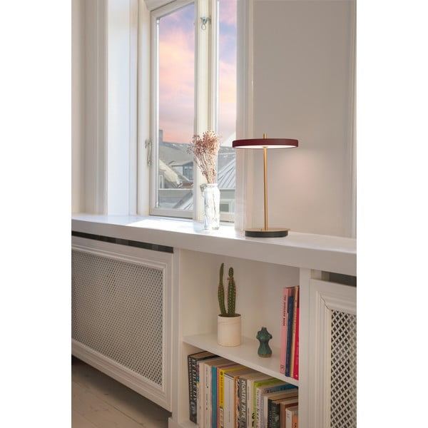 Rdeča LED zatemnitvena namizna svetilka s kovinskim senčnikom (višina 31 cm) Asteria Move – UMAGE-image-3