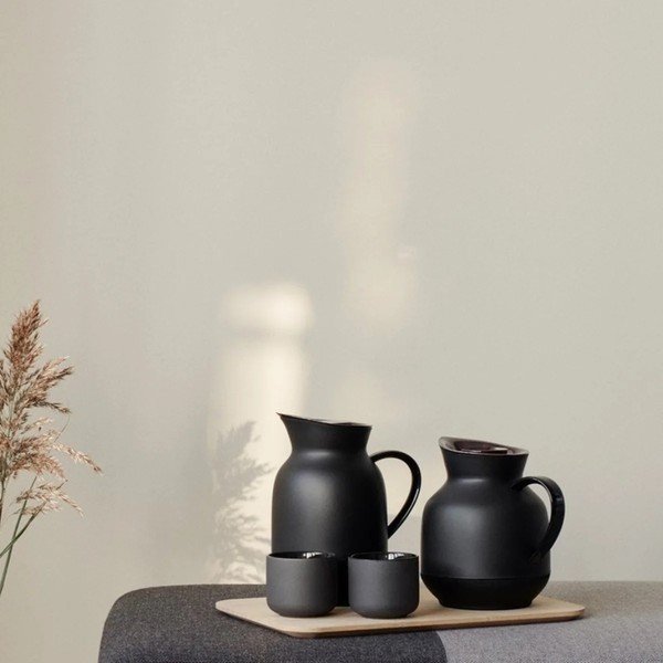 Črna plastična termovka  1 l Amphora – Stelton-image-1