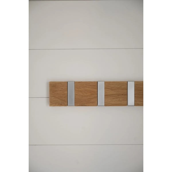 Stenski obešalnik iz masivnega hrasta v naravni barvi Confetti – Rowico-image-3