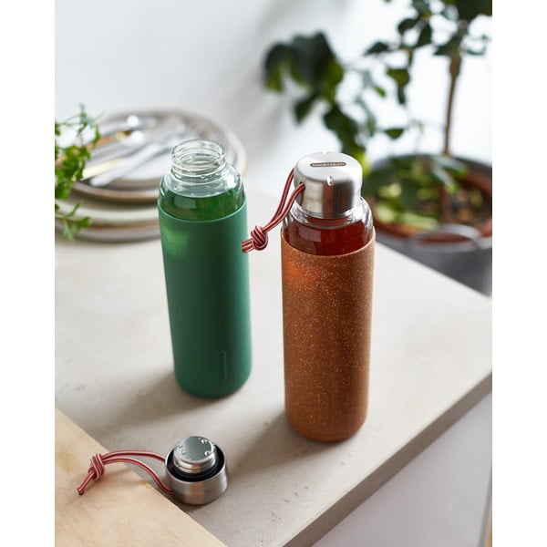 Steklenica za vodo z oranžnim silikonskim ovitkom Black + Blum G-Bottle, 600 ml-image-1