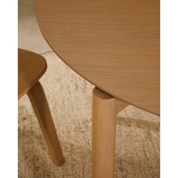 Okrogla jedilna miza v jesenovem dekorju ø 110 cm Indara – Kave Home-image-2