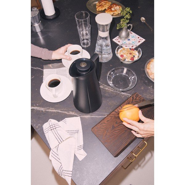 Črna termovka 1 l Grand Cru – Rosendahl-image-2