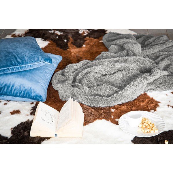 Temno rjava-siva plišasta odeja Tiseco Home Studio Teddy, 130 x 170 cm-image-1