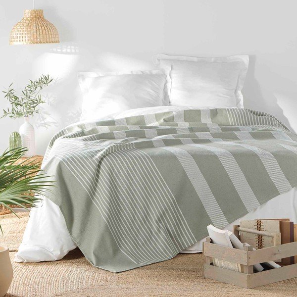 Zeleno pregrinjalo 240x260 cm Adele – douceur d'intérieur-image-1