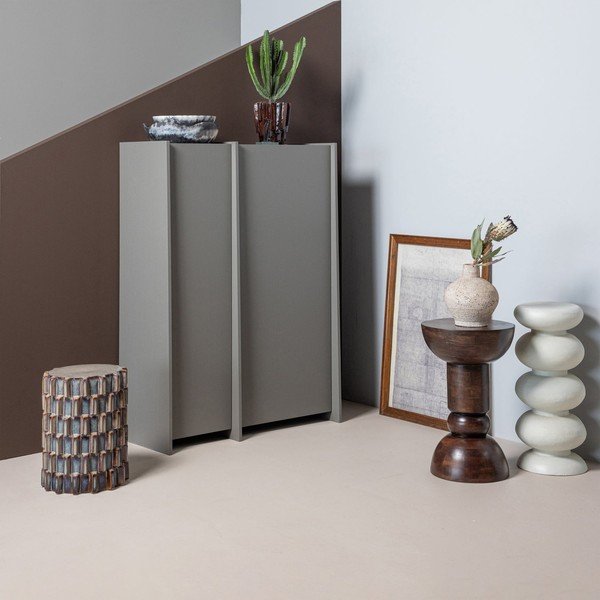 Siva omarica v jesenovem dekorju 102x140x44 cm Brock – WOOOD-image-1