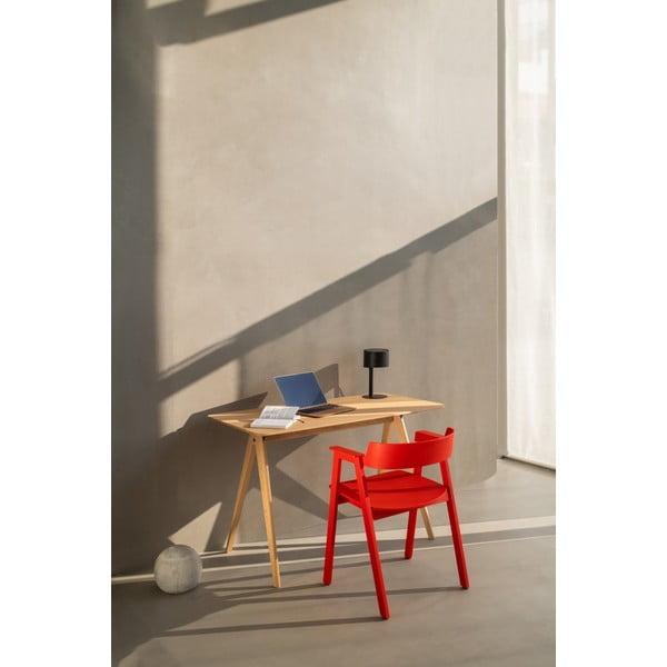 Rdeč jedilni stol z nasloni za roke iz masivnega hrasta Flip – Gazzda-image-4