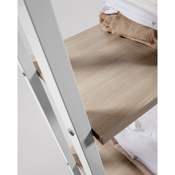 Bel/naraven regal v hrastovem dekorju 56x172x32 cm Aarhus – Kave Home-image-2