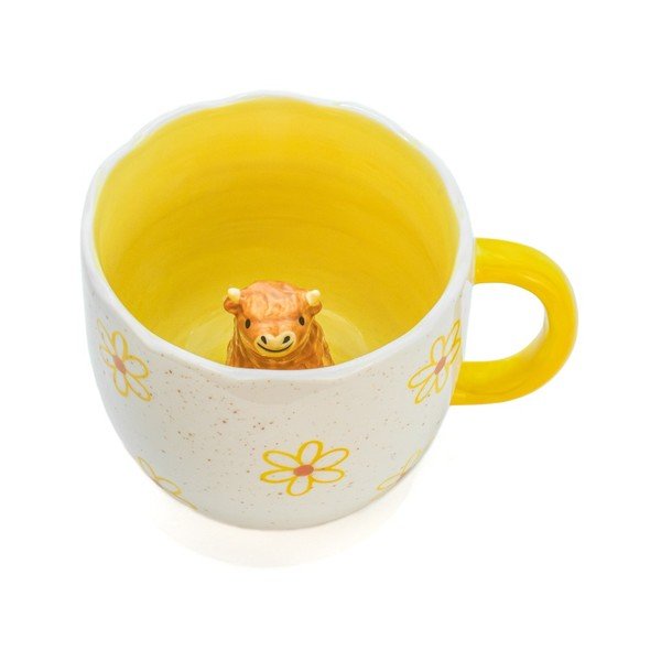 Rumena/kremno bela porcelanasta skodelica 350 ml Surprise Highland Cow – Sass & Belle-image-2