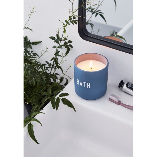 Dišeča sveča iz sojinega voska Design Letters Bath-image-1