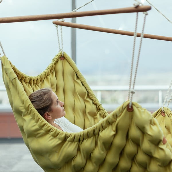 Vijoličen notranji gugalnik Linda Vrňáková Swingy In-image-4