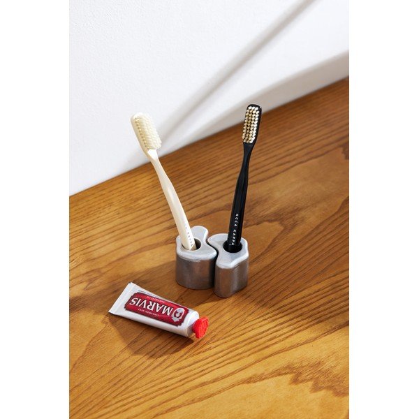 Kovinsko držalo za zobne ščetke v srebrni barvi Mis – noo.ma-image-4