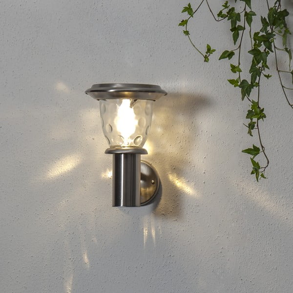 Stenska zunanja solarna LED svetilka Star Trading Pireus, višina 27 cm