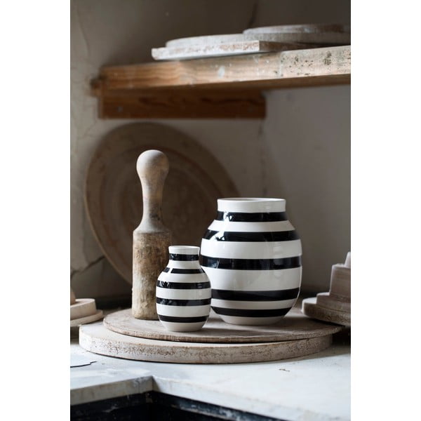Črno-bela keramična vaza Kähler Design Omaggio, višina 12,5 cm-image-2