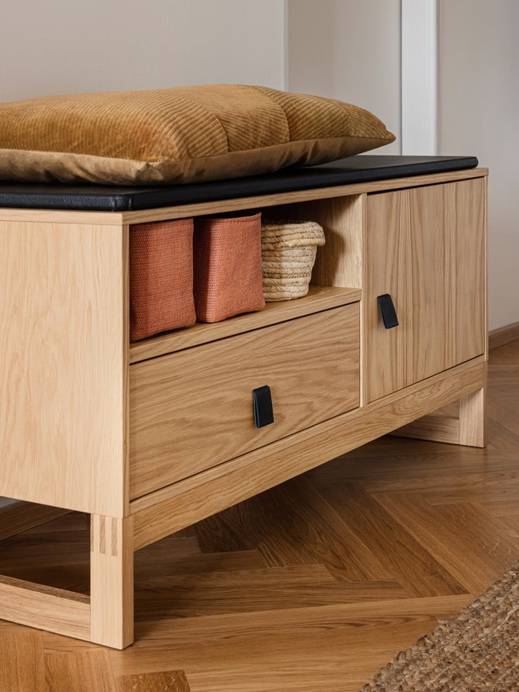 Navdih: Hodnik in garderoba