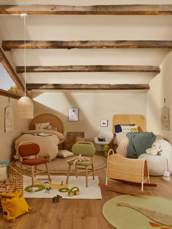 Navdih: Otroška soba, Otroci