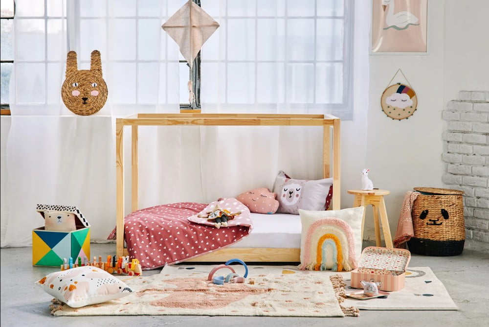 Navdih: Otroška soba, Otroci