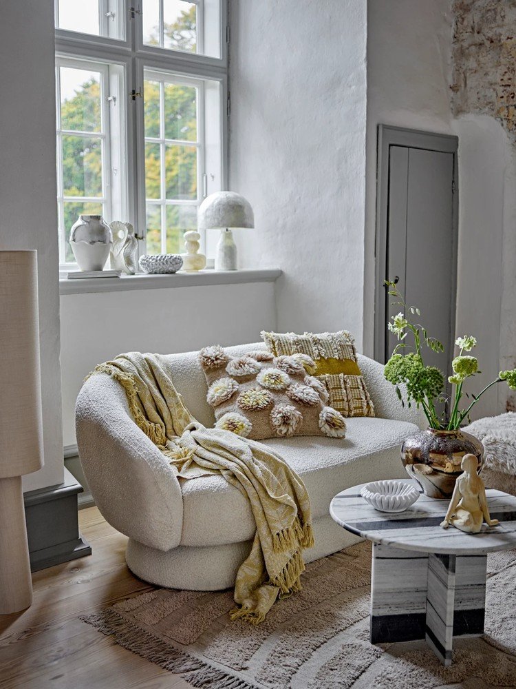 Navdih: Dnevna soba, Pomlad